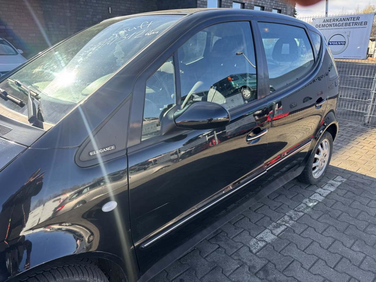 Mercedes A Klasse W169 original T&uuml;r vorn links 696 Nachtschwarz 5- T&uuml;rer Rohbau Bj.2001
